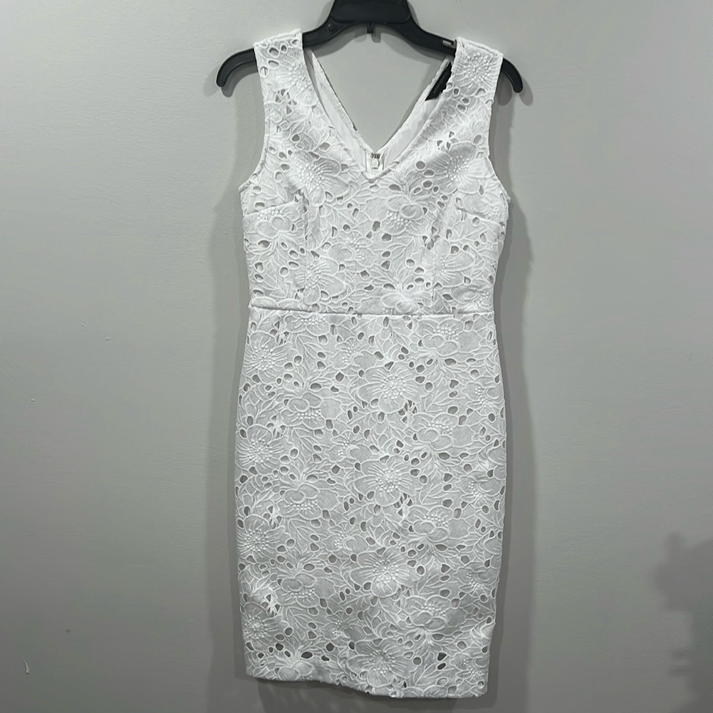 Banana Republic Factory White Lace Eyelet Dress Size 4 EUC